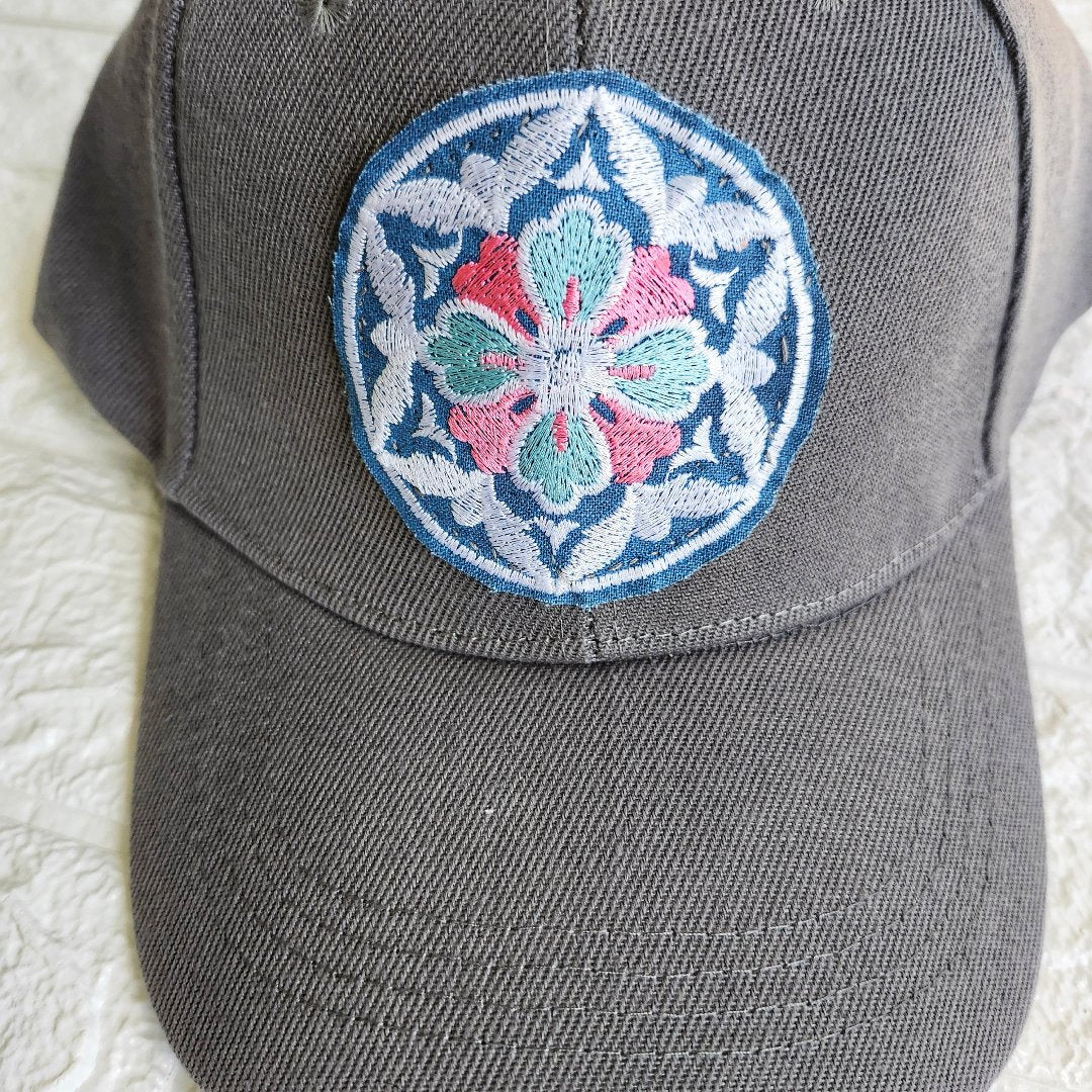 cap embroidery applique