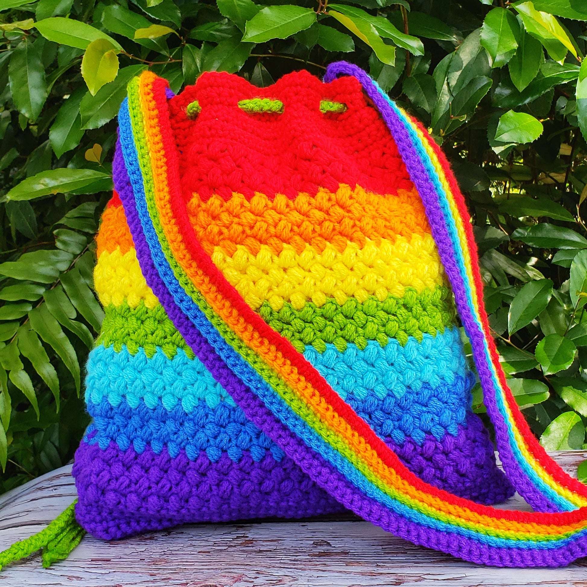 Crochet Rainbow Mochila