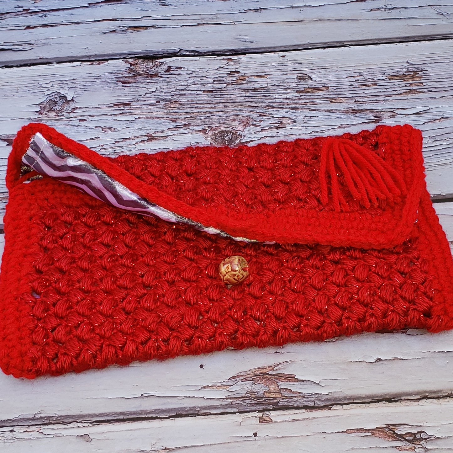 crochet red clutch