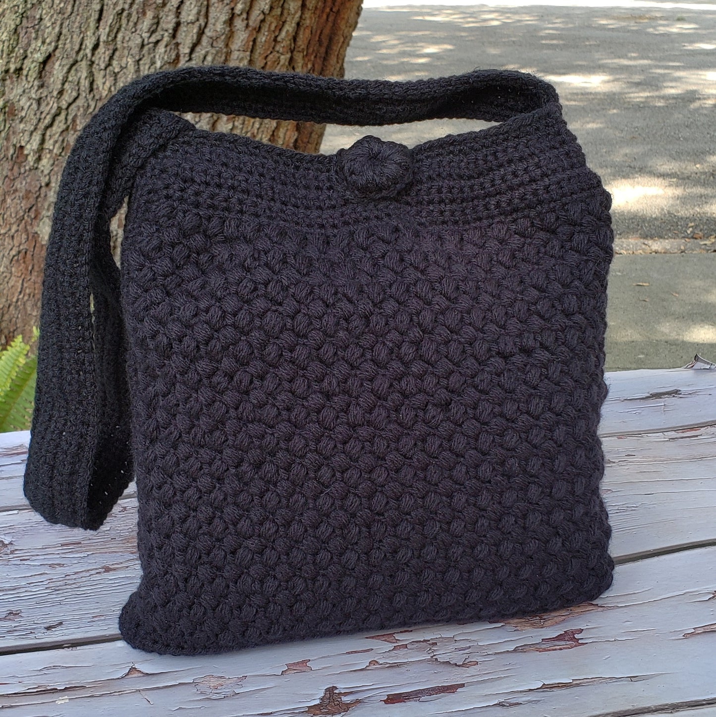 crochet black mochila