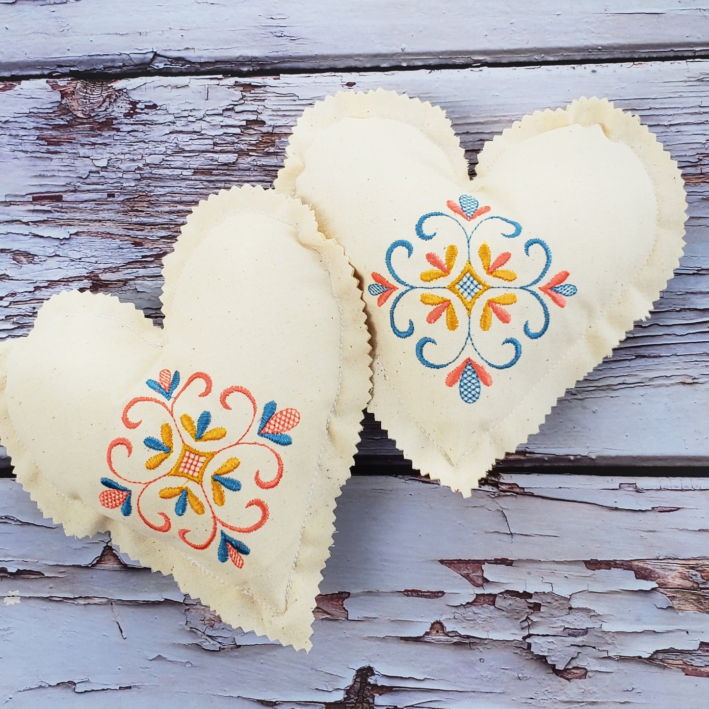 Embroidered hearts decor