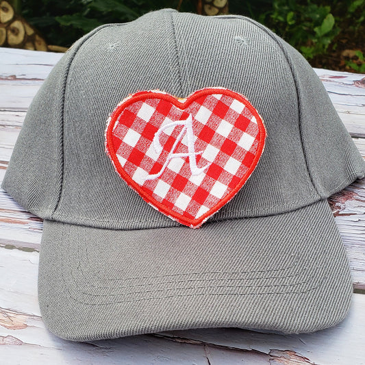 Cap embroidery heart
