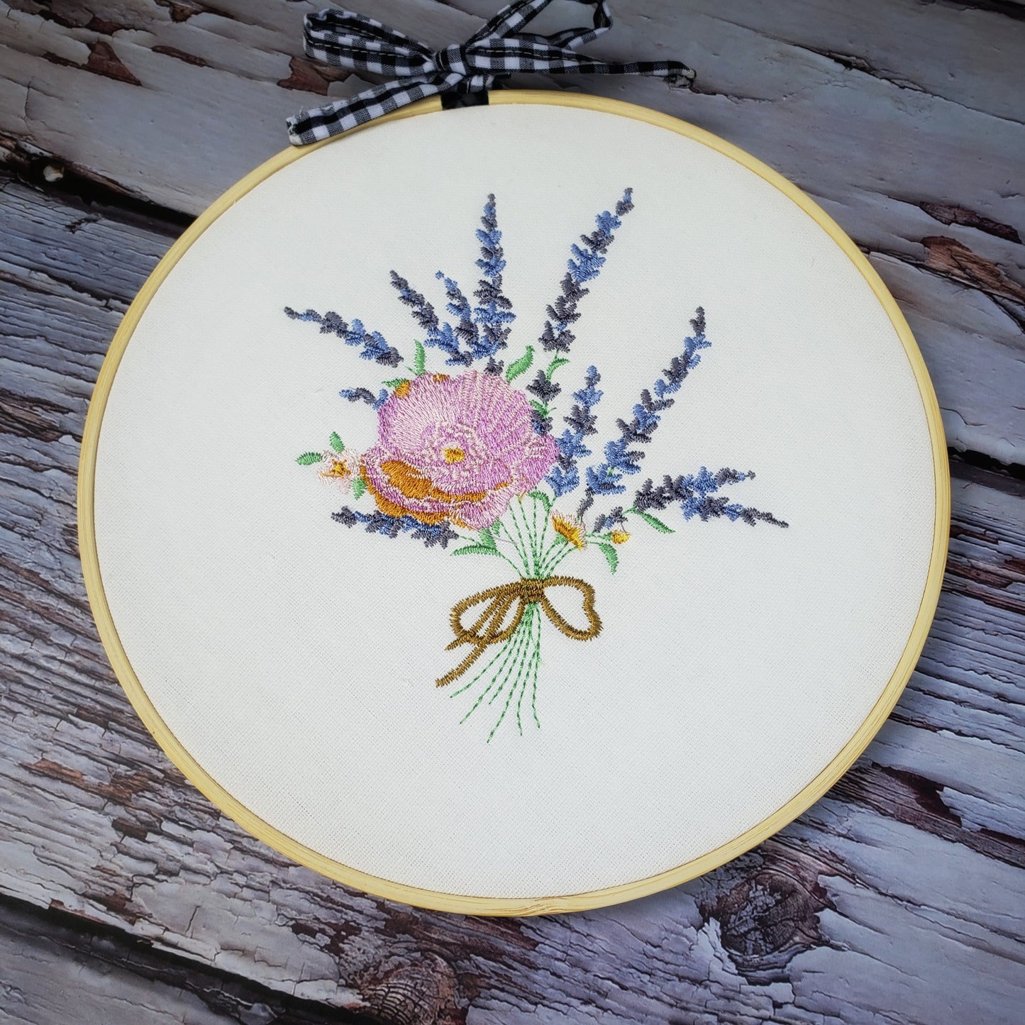 embroidery hoop bouquet