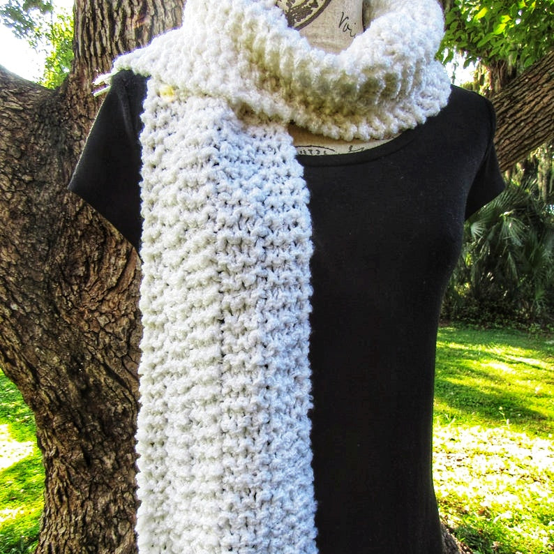 knit white scarf