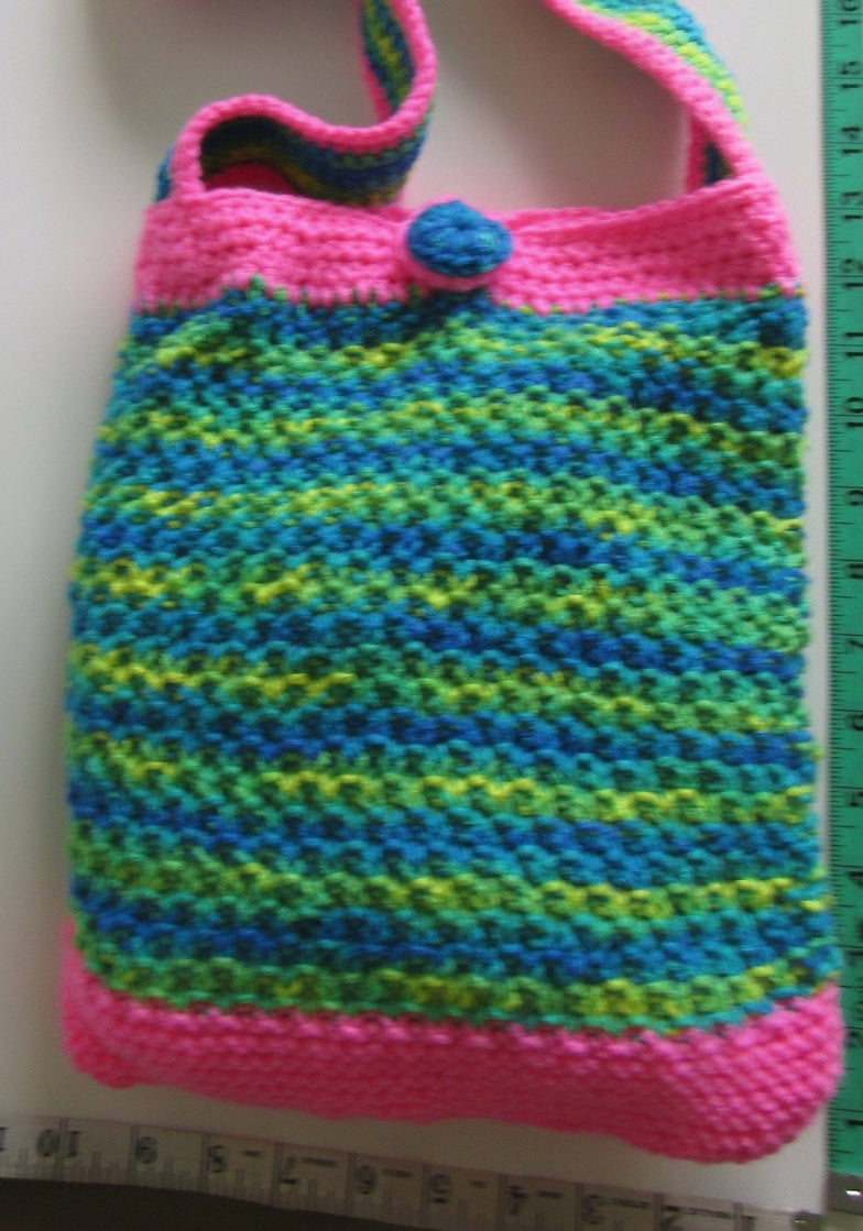 knitted mochila wayuu