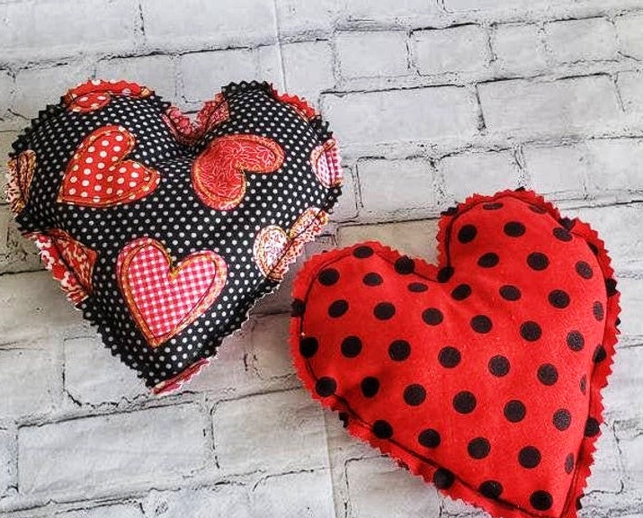 polka dots hearts
